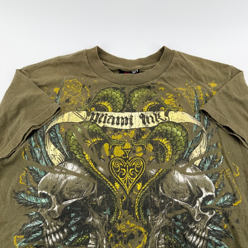 Miami Ink Tattoo Graphic T-Shirt Skull Snake Heart Spade Olive Green Mens M 2008